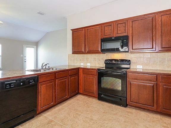 5th image of 513 Anchor Way