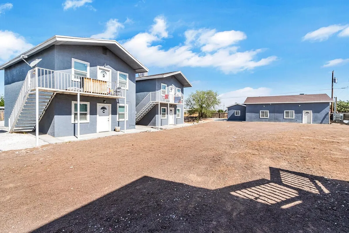 Building Photo - 14831 Allemands