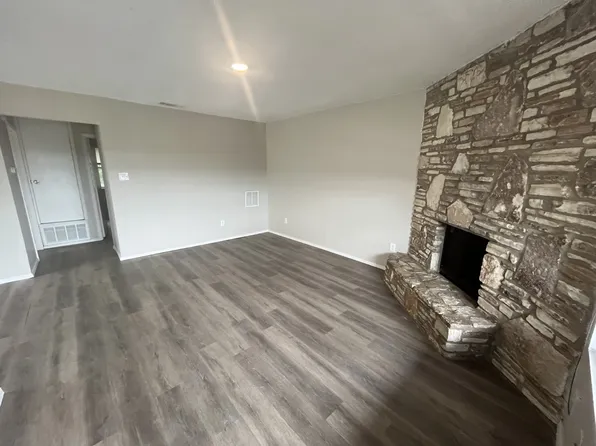 815 Bracewood Cir, San Marcos, TX