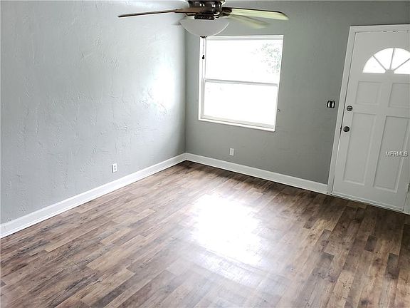 5th image of 5145 45th Ave N