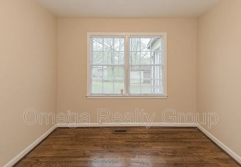 525 Annie Laura Dr — Photo 23