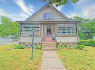 49 N Leyden St, Brockton, MA 02302