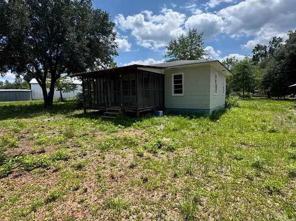 306 McLain St #1, Patrick, SC 29584