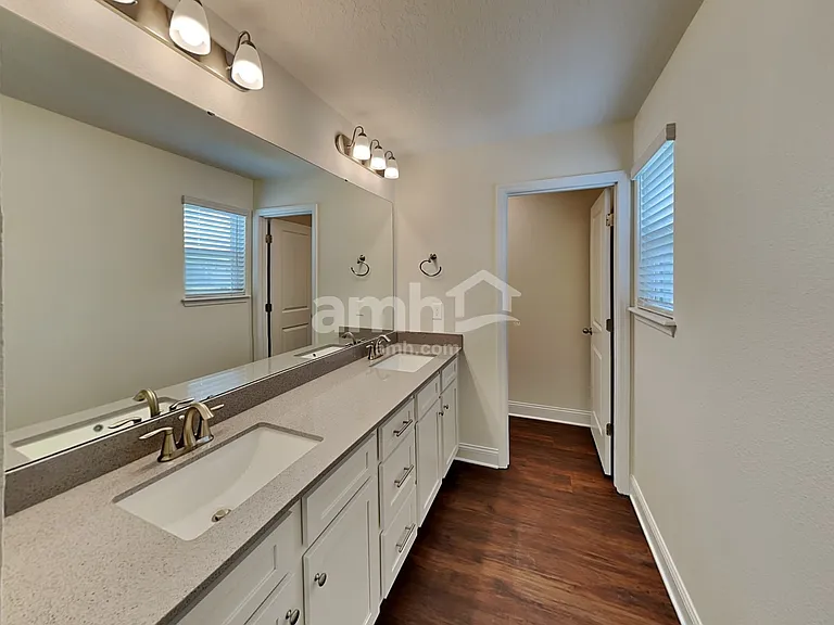 6106 Little Bluff Cir — Photo 18