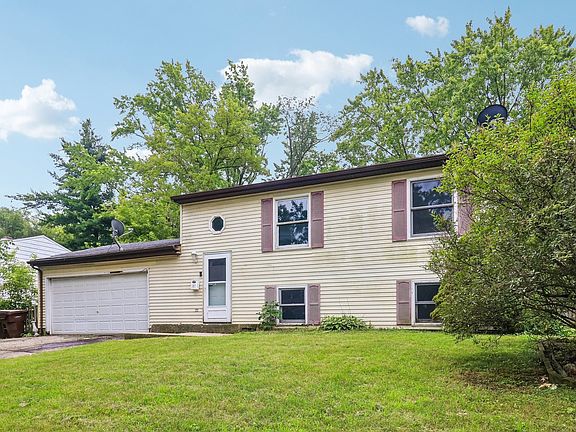 2nd image of 107 W Melody Ln