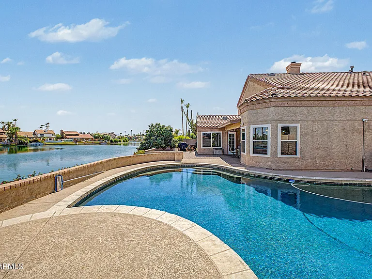 3441 E Wildwood Dr — Photo 6