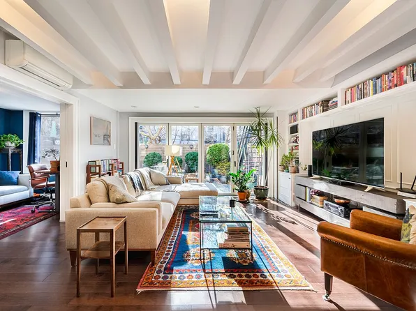 76 State St APT 1, Brooklyn, NY 11201