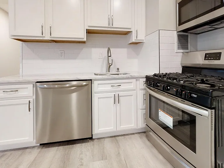 1822 Metzerott Rd #305 — Photo 27