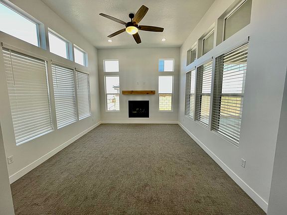 4th image of 5635 S Scarlet Hill Dr