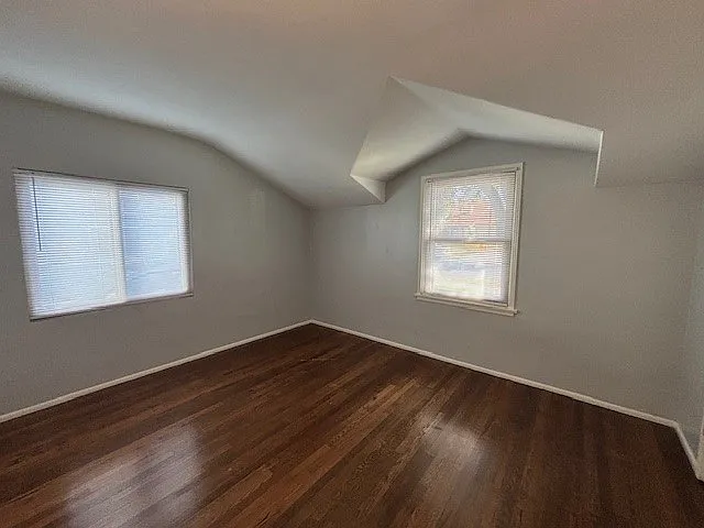 2229 N Valley St — Photo 11