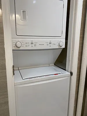 Rented by Corcoran | media 14