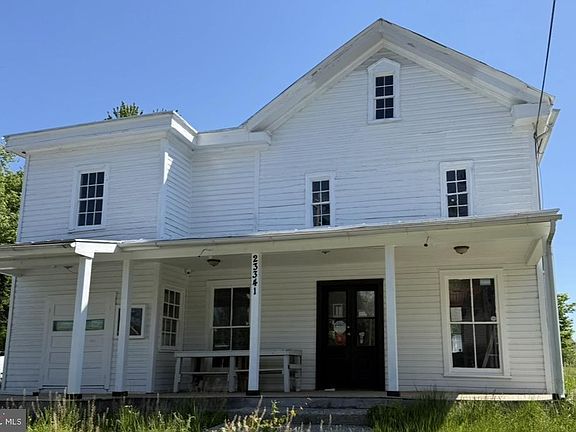 3rd image of 23341 Frederick Rd