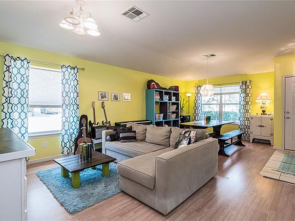 2nd image of 3405 Spumanti Ln