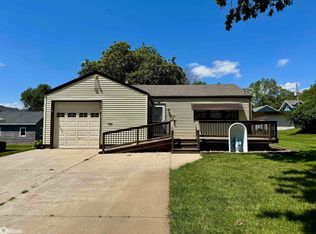 306 Mantz Ave, Audubon, IA 50025