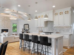 1517 Station St, Edmond, OK 73034