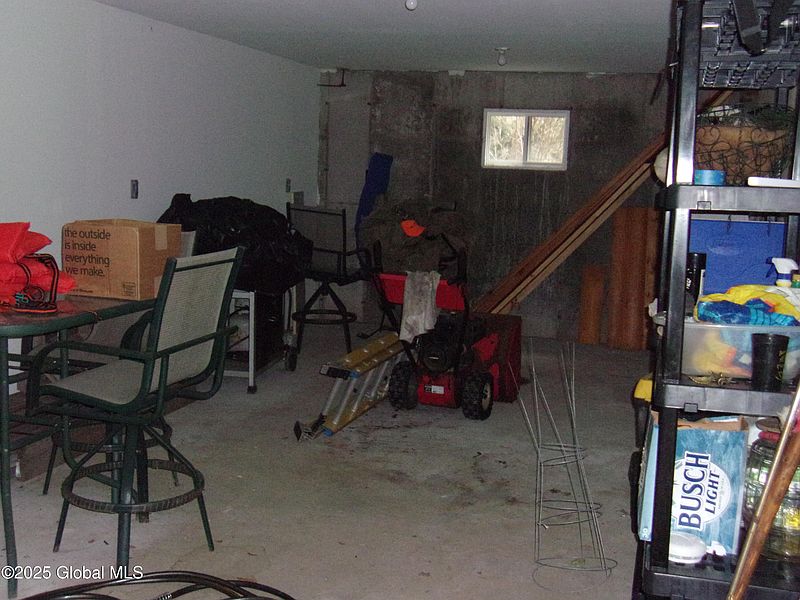 3rd image of 858 Stewart Landing Rd. Road