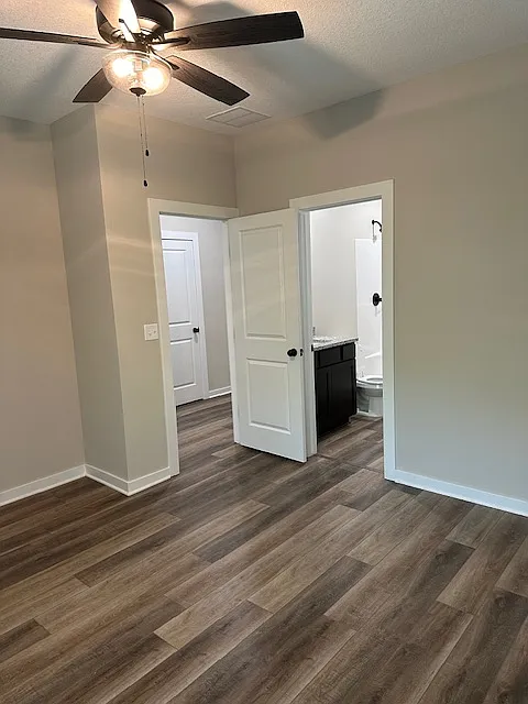 3 bed, 1154 sqft, $1,395 — Photo 2