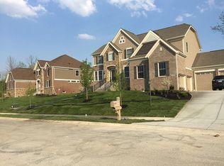 10549 Geist View Dr, McCordsville, IN 46055