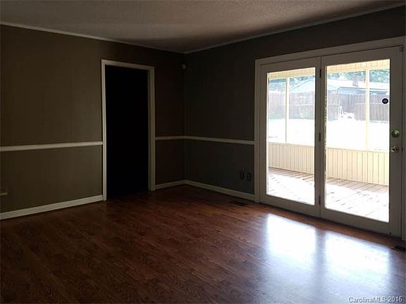 5th image of 4304 Dawnwood Dr