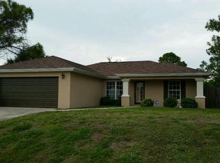 2007 NE 34th St, Cape Coral, FL 33909