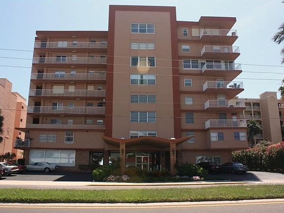 3rd image of 16400 Gulf Blvd APT 605