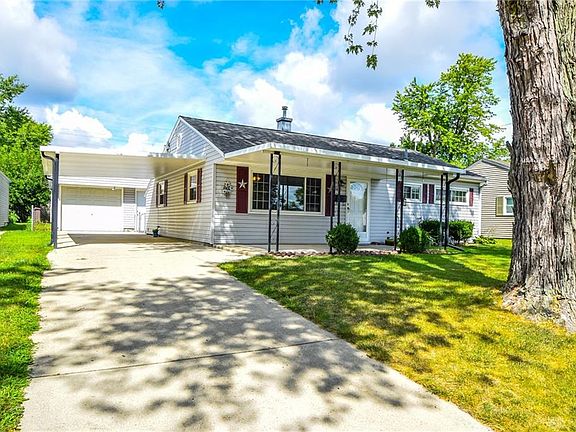 3rd image of 2391 Edenhill Ave