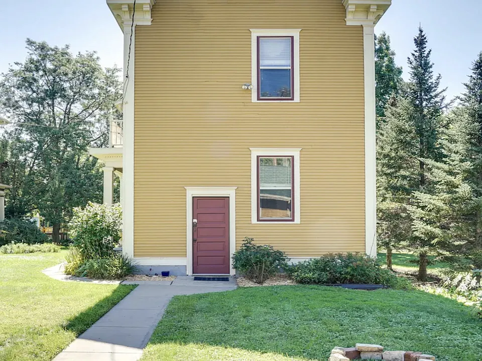 549 Dayton Ave #3