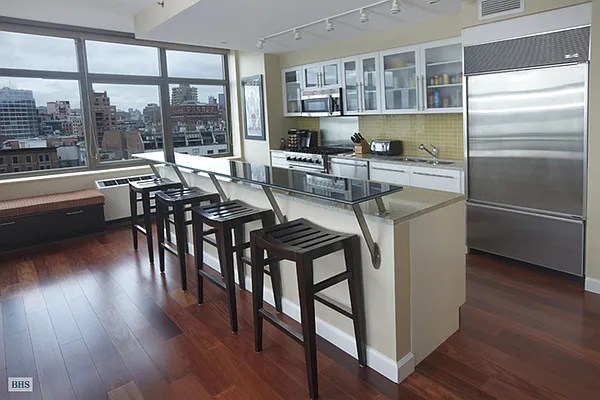 Sold by Brown Harris Stevens | media 25