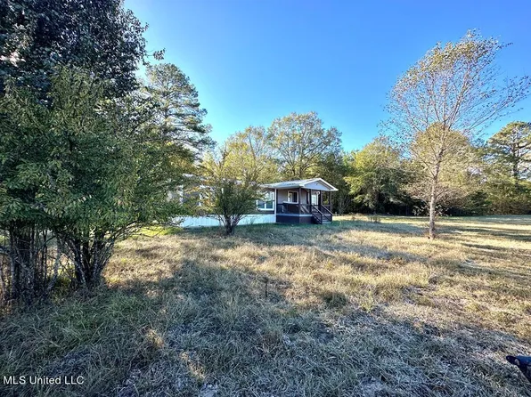 928 Perrytown Road, Crosby, MS 39633