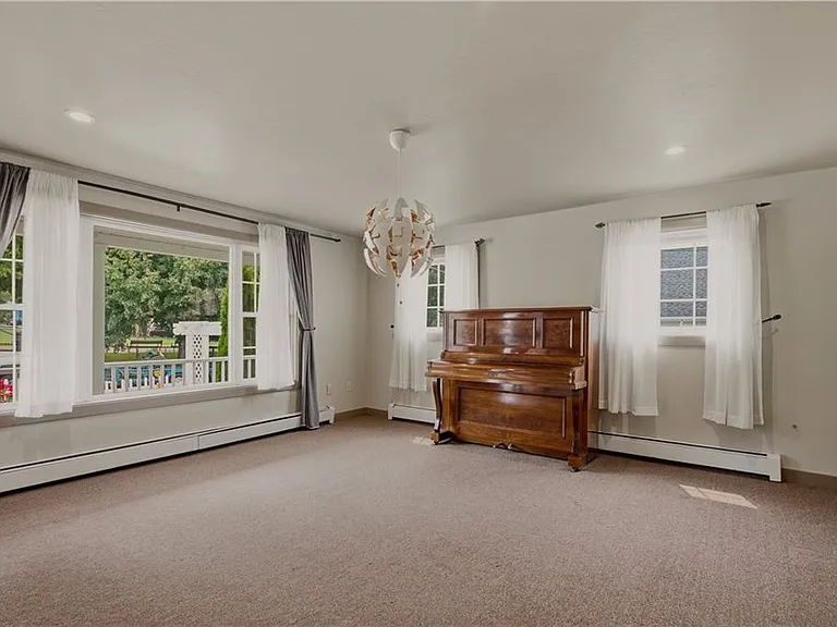 132 Evarts St #1 — Photo 3