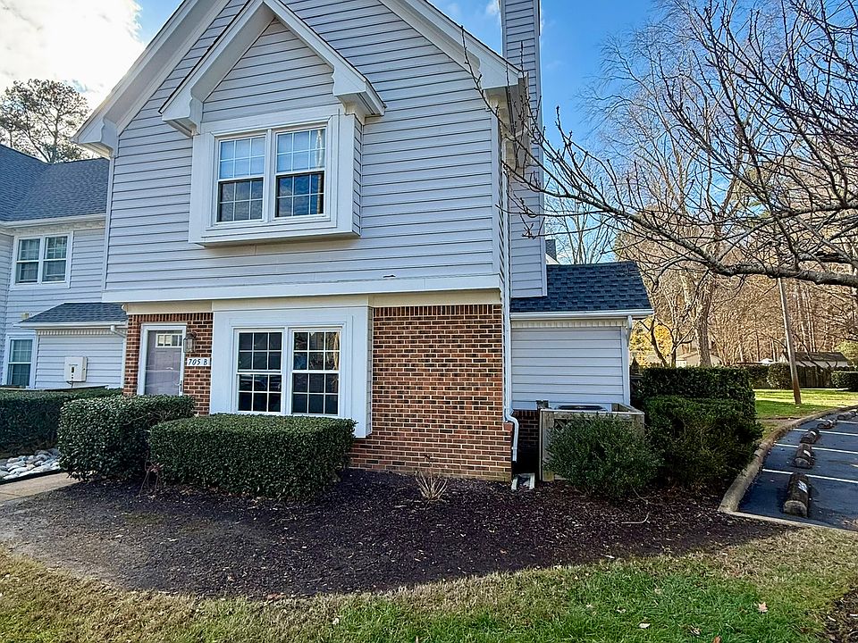 1st image of 705 New River Ct APT B