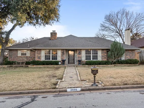 2600 Valparaiso Trl, Arlington, TX 76017