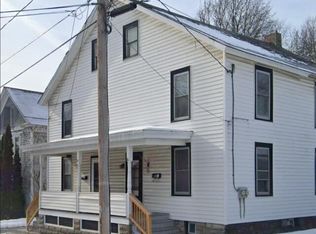 22 Walnut St, Glens Falls, NY 12801