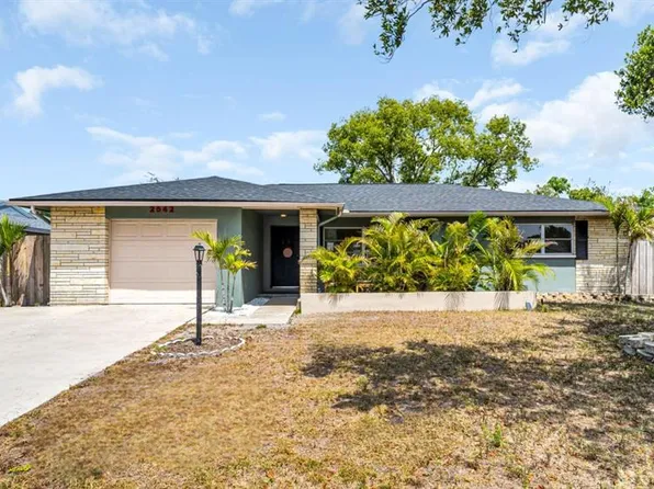 2542 Wynnewood Dr, Clearwater, FL 33763