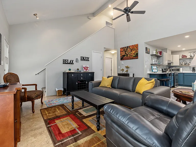3071 W Breneman St — Photo 23
