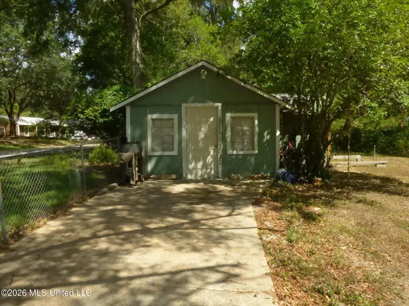 412 Aston Ave, McComb, MS 39648