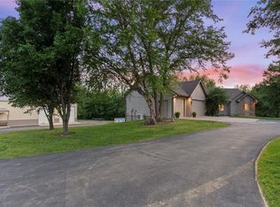 12009 92nd Hwy, Kearney, MO 64060