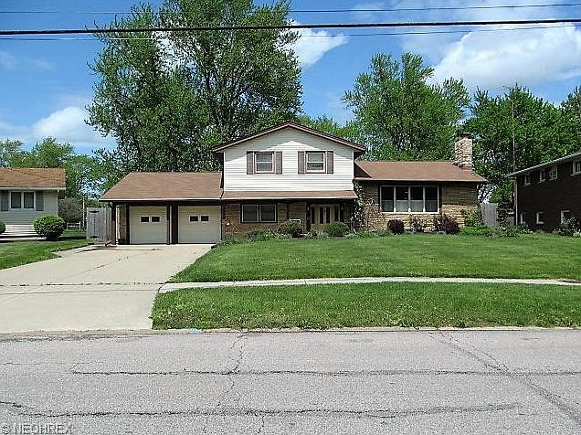 1st image of 432 Stafford Dr