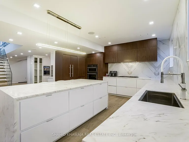 560 Shenandoah Dr — Photo 34