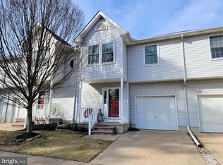 12 Holly Glen Dr #106, Pitman, NJ 08071