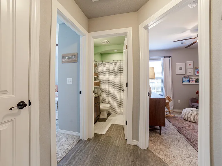 2976 W Millstone Dr — Photo 5