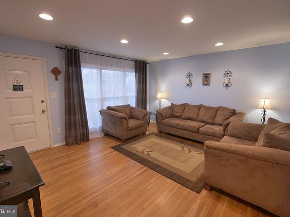 4th image of 13405 Tangier Pl
