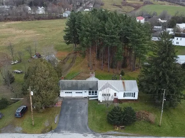 58 Hamilton Place Extension, Richford, VT 05476