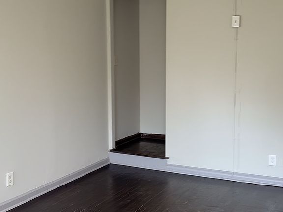 5th image of 2168 Amherst Ave