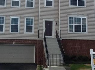 17083 Greenwood Dr, Round Hill, VA 20141
