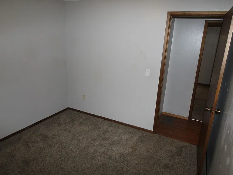 6903 N Cincinnati St — Photo 21