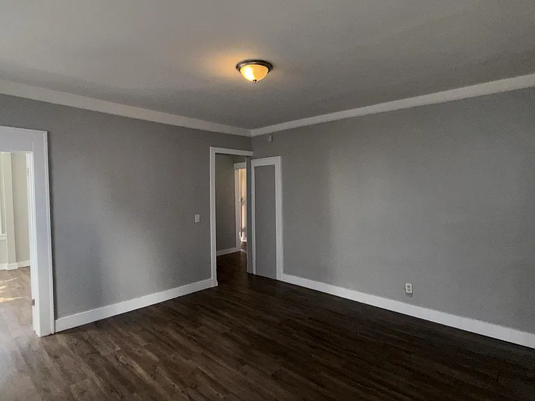 258 Keer Ave #1 — Photo 8