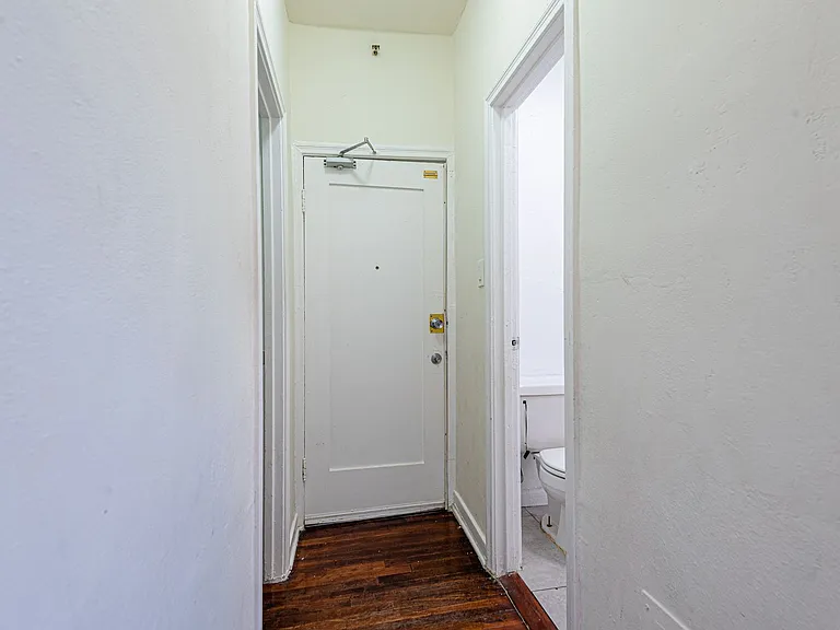 1059 S. Manhattan Pl — Photo 27