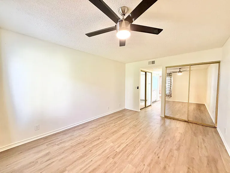 1050 E Ramon Rd #119 — Photo 13