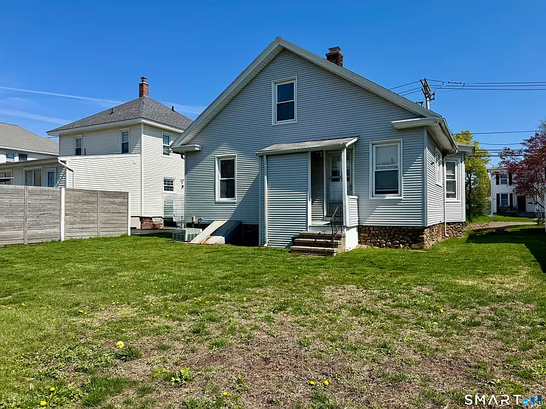 22 Edward St — Photo 12